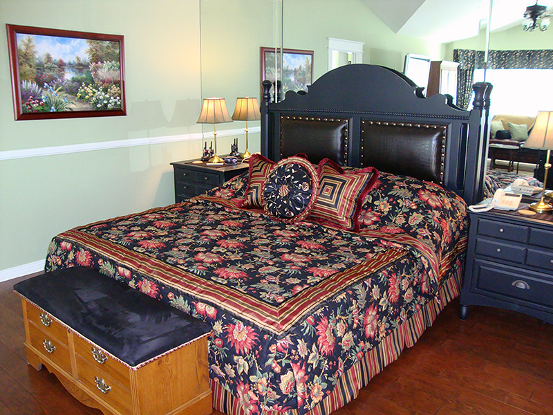 Light and bright country-styled bedroom